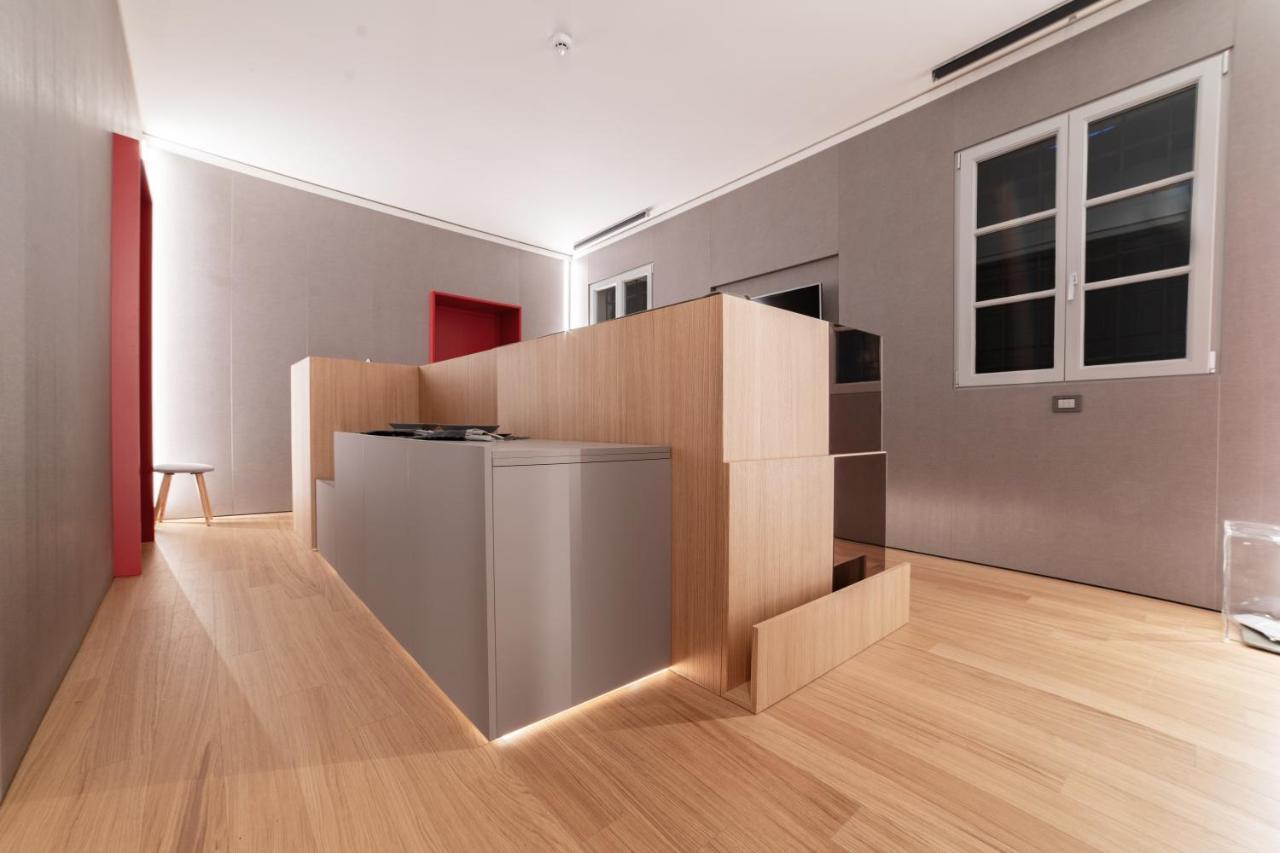 Apartamento Catoo Dimora Di Design Park In Palazzo Nobiliare Al Duomo Padua Exterior foto