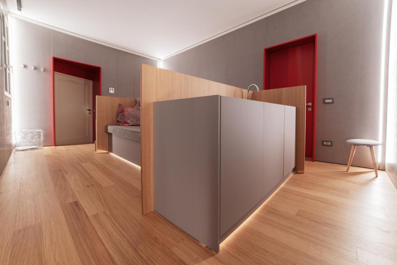 Apartamento Catoo Dimora Di Design Park In Palazzo Nobiliare Al Duomo Padua Exterior foto