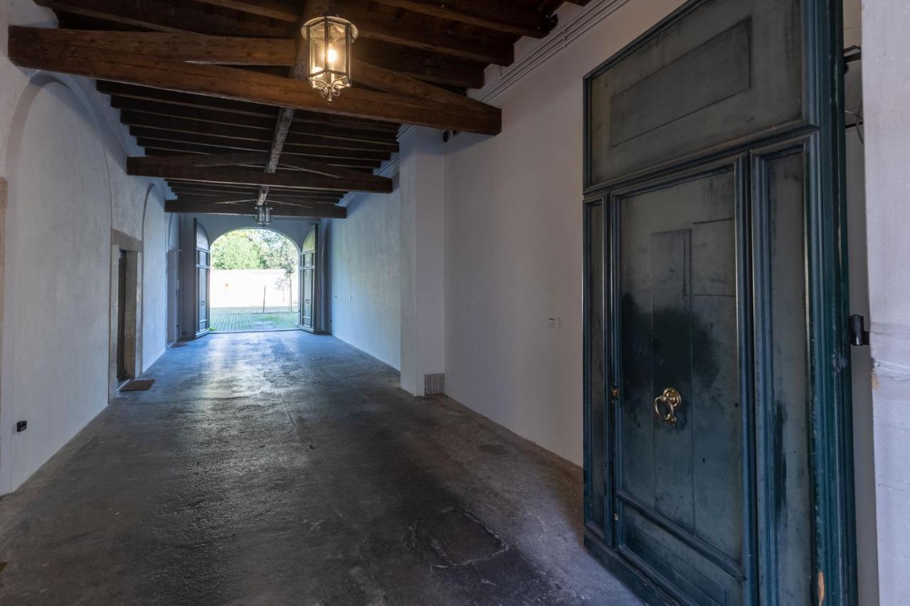 Apartamento Catoo Dimora Di Design Park In Palazzo Nobiliare Al Duomo Padua Exterior foto
