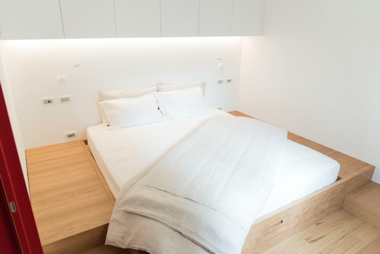 Apartamento Catoo Dimora Di Design Park In Palazzo Nobiliare Al Duomo Padua Exterior foto
